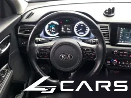 Kia Niro Prestige — фото 13 (exterior)