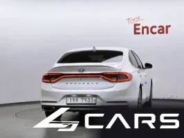 Hyundai Grandeur 2.4 Premium — фото 4 (exterior)
