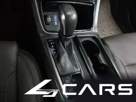 Hyundai Grandeur 2.4 Premium — фото 9 (exterior)