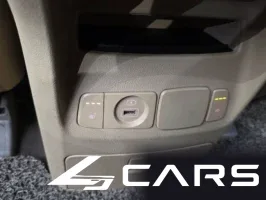 Kia Carnival 9-Seater Prstige — фото 18 (exterior)