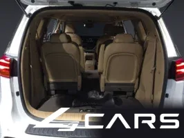 Kia Carnival 9-Seater Prstige — фото 20 (exterior)