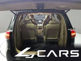 Kia Carnival 9-seater Prestige — фото 20 (exterior)