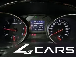 Kia Carnival 9-seater Prestige — фото 8 (exterior)