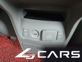 Kia Carnival 11-seater Noblesse — фото 19 (exterior)