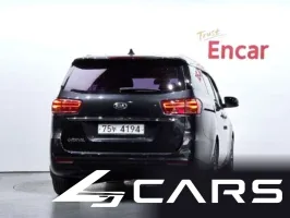 Kia Carnival 11-Seater Prestige — фото 4 (exterior)