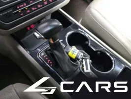Kia Carnival 11-Seater Prestige — фото 9 (exterior)