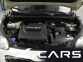 Kia Sportage Diesel 2WD Prestige — фото 11 (exterior)