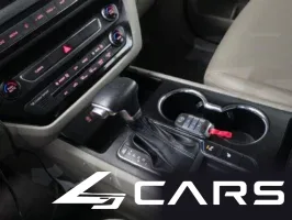 Kia Carnival 9-Seater Luxury — фото 9 (exterior)