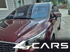 Kia Carnival 9-Seater Luxury — фото 1 (exterior)