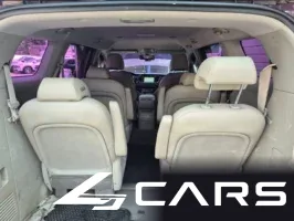 Kia Carnival 9-Seater Luxury — фото 17 (exterior)