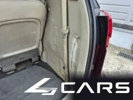 Kia Carnival 9-Seater Luxury — фото 18 (exterior)