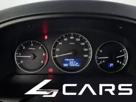 Hyundai Grand Starex 12-Seater Wagon — фото 8 (exterior)