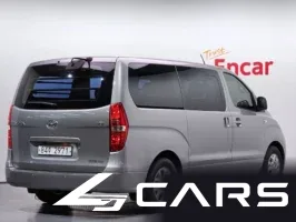 Hyundai Grand Starex 5-Seater VAN — фото 2 (exterior)