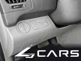 Hyundai Grand Starex 5-Seater VAN — фото 20 (exterior)