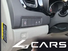 Kia Carnival 9-seater Prestige — фото 19 (exterior)