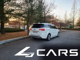 Kia Carnival 9-seater Prestige — фото 7 (exterior)