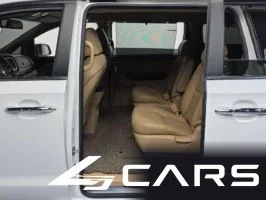 Kia Carnival 9-seater Prestige — фото 17 (exterior)
