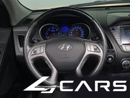 Hyundai Tucson Diesel(e-VGT) 2WD — фото 12 (exterior)