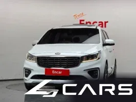 Kia Carnival 9-Seater Noblesse — фото 3 (exterior)