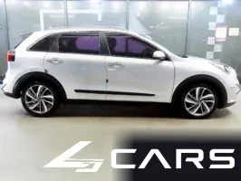 Kia Niro Noblesse — фото 8 (exterior)