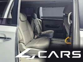 Kia Carnival 9-seater Prestige — фото 11 (exterior)