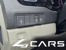 Kia Carnival 9-seater Prestige — фото 16 (exterior)