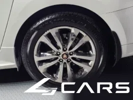 Kia Carnival 9-seater Prestige — фото 21 (exterior)