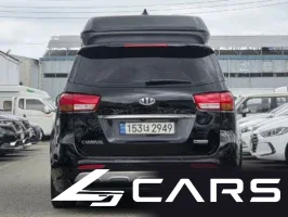 Kia Carnival 9-seater Hi-Limousine — фото 11 (exterior)