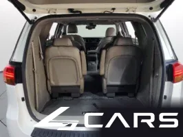 Kia Carnival 9-seater Noblesse — фото 19 (exterior)