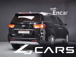 Kia Carnival 9-seater Noblesse — фото 2 (exterior)