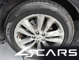 Kia Carnival 9-seater Noblesse — фото 5 (exterior)