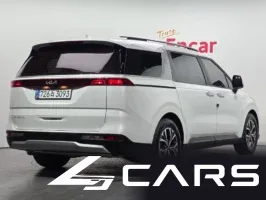 Kia Carnival Gasoline 11-Seater Prestige — фото 2 (exterior)