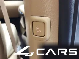 Kia Carnival 9-Seater Hi-Limousine — фото 17 (exterior)
