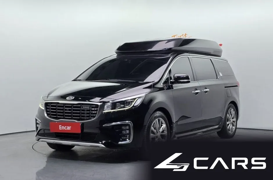 Kia Carnival 7-Seater Hi-Limousine — основное фото