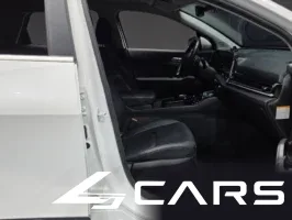 Kia Sportage Prestige 2WD — фото 17 (exterior)