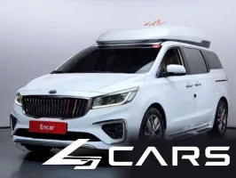 Kia Carnival 9-Seater Hi-Limousine — фото 1 (exterior)