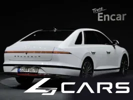 Hyundai Grandeur Calligraphy — фото 2 (exterior)