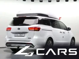 Kia Carnival Gasoline 7-seater Hi-Limousine — фото 2 (exterior)