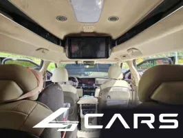 Kia Carnival Diesel 7-Seater Hi-Limousine — фото 13 (exterior)