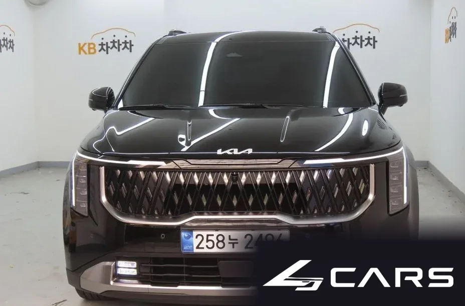 Kia Carnival Gasoline 7-Seater Signature — основное фото