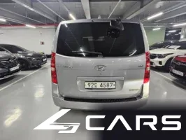 Hyundai Grand Starex Van 3-Seater — фото 10 (exterior)