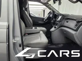 Hyundai Grand Starex 3-Seater VAN — фото 11 (exterior)