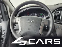 Hyundai Grand Starex 3-Seater VAN — фото 13 (exterior)