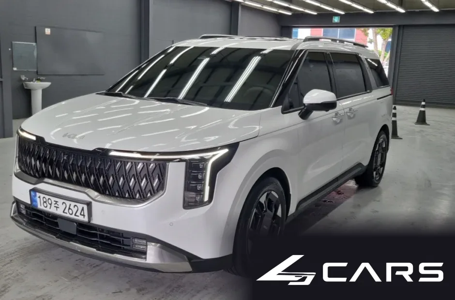 Kia Carnival Diesel 7-Seater Signature — основное фото