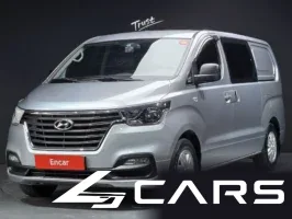 Hyundai Grand Starex Van 5-Seater — фото 1 (exterior)