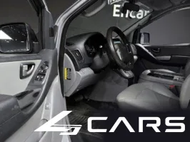 Hyundai Grand Starex Van 5-Seater — фото 11 (exterior)