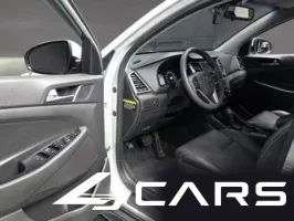 Hyundai Tucson Diesel 2.0 2WD — фото 11 (exterior)