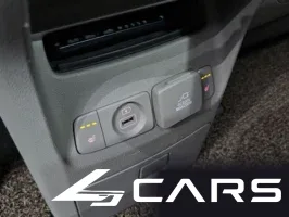 Kia Carnival 9-Seater Noblesse Special — фото 17 (exterior)