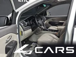 Kia Carnival 9-Seater Noblesse Special — фото 9 (exterior)