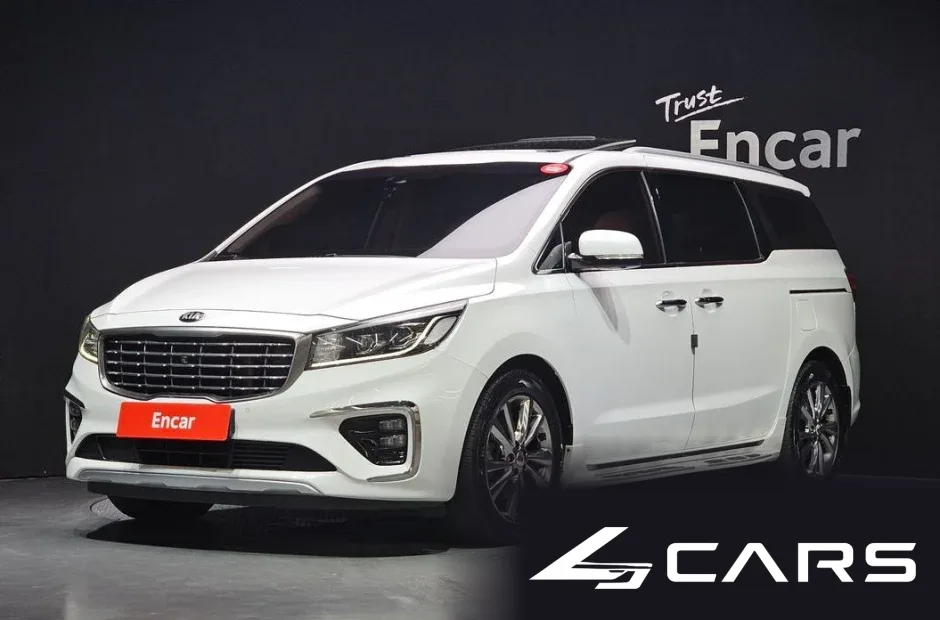 Kia Carnival 9-Seater Noblesse Special — основное фото